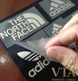 Nhãn chuyển nhiệt quần áo 